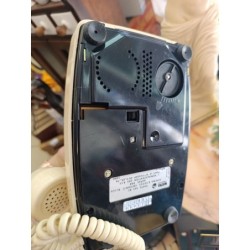 téléphone vintage blanc