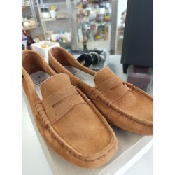 mocassins peau retournée...