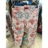 pantalon court rose fleurs amani taille 2