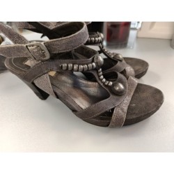 sandales talons gris...