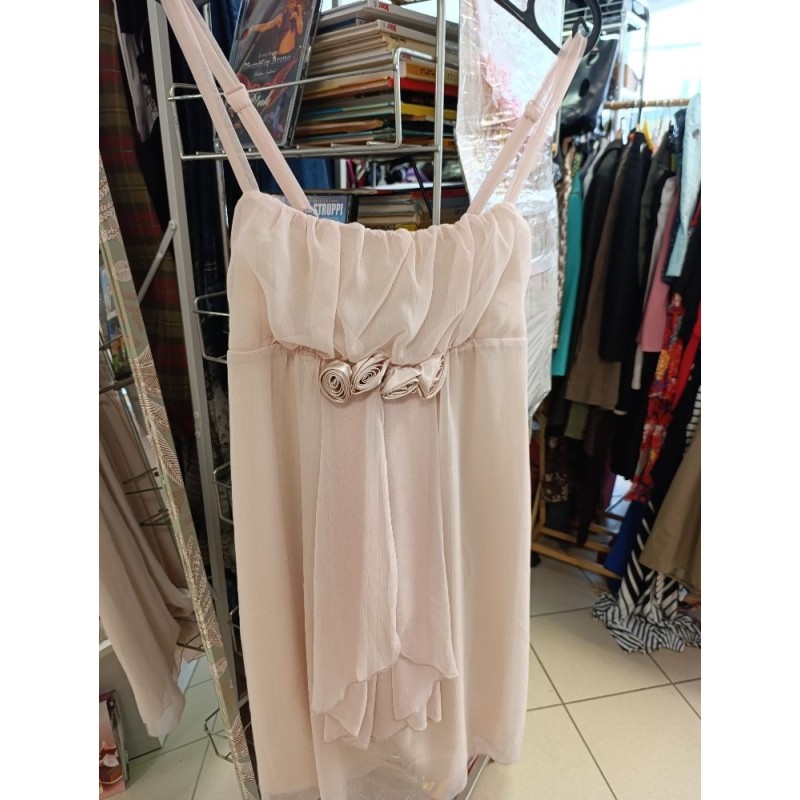Robe à bretelle en voile chic rose en satin devant couleur rose pastel taille 38