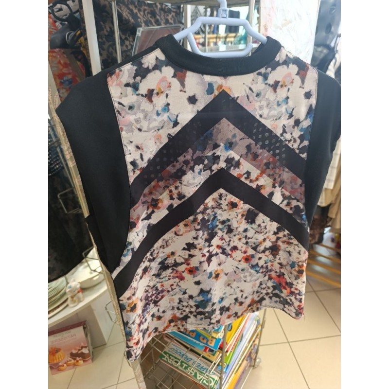 haut sans manches Zara noir et fleuris taille S