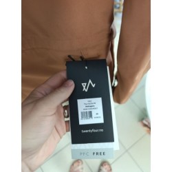 Veste de randonnée couleur rouille twenty four taille 36 neuve
