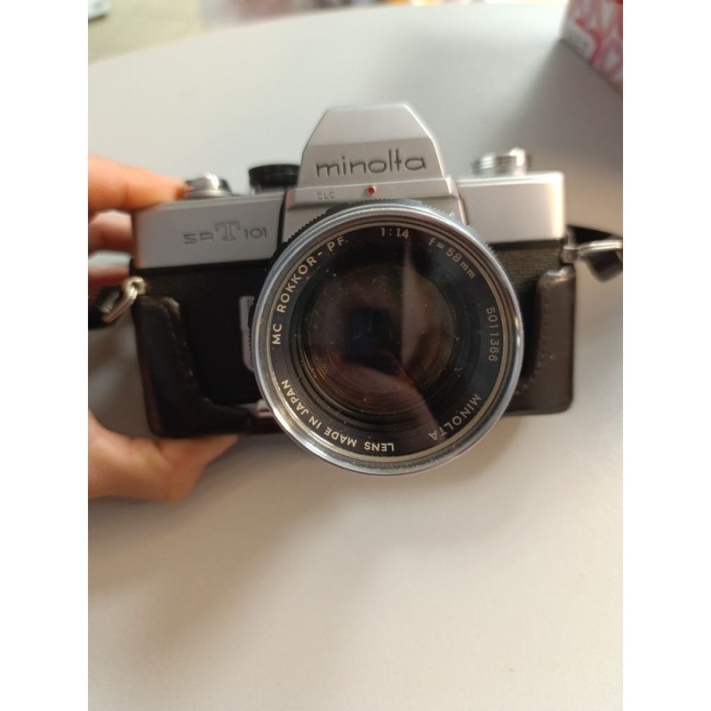 appareil photo minolta reflex SRT101