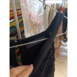 petite robe noire ajourée taille 42 