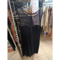 petite robe noire avec...
