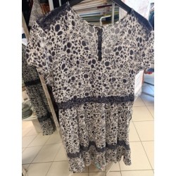 robe fine manches courtes...