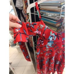 robe bretelles rouge épaule dénudées motifs floraux 40