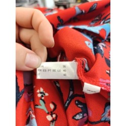 robe bretelles rouge épaule dénudées motifs floraux 40