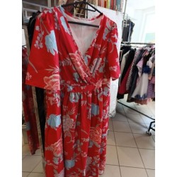 Longue robe rouge tissu...