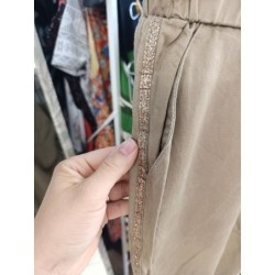 pantalon d'été beige bordure brillante Elora taille 44