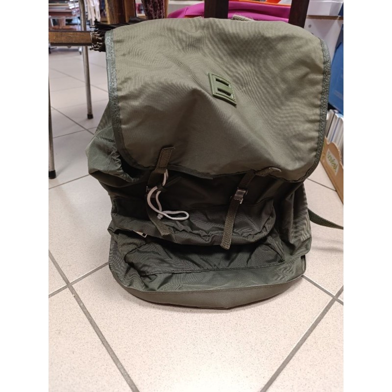 sac de randonnée vintage kaki Millet sherpa Walter Bonatti