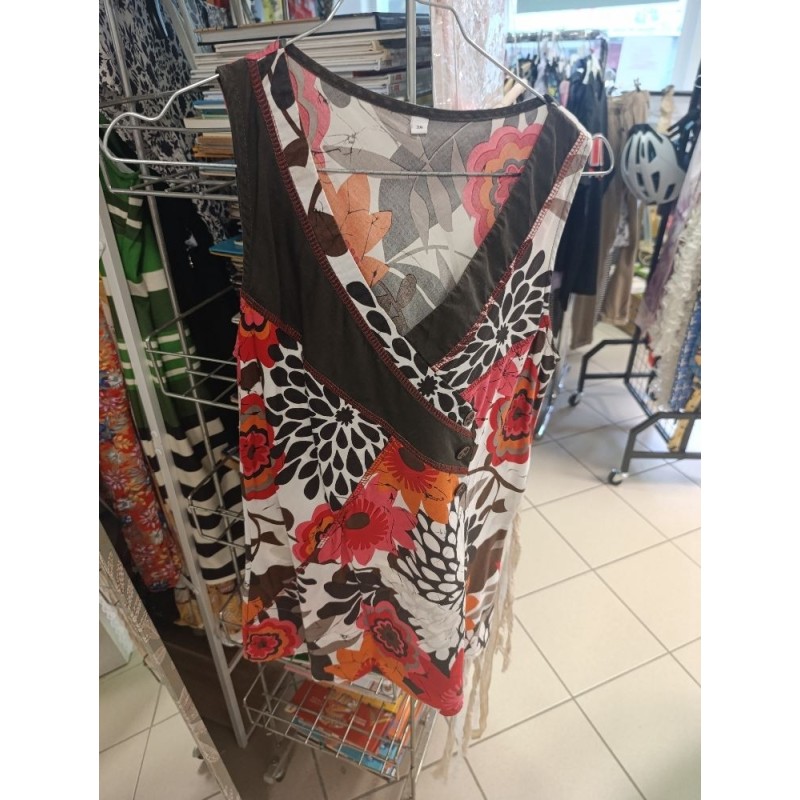 débardeur coloré fleurs orangées taille 38
