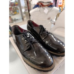 chaussures derbies à lacets...