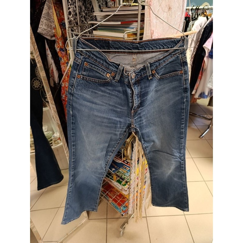 jeans levis évasé W2932 taille 38
