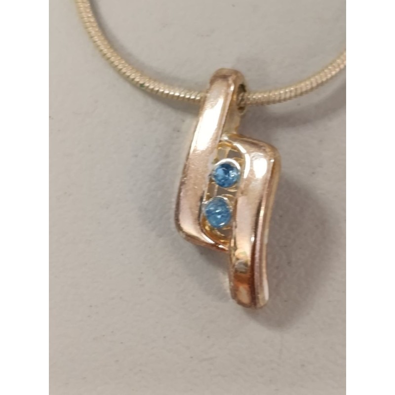 collier avec pendentif vintage petits strass bleus