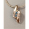 collier avec pendentif vintage petits strass bleus
