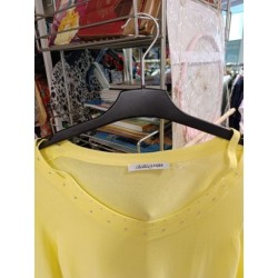 pull fin jaune bordure strass Christine Laure taille 42