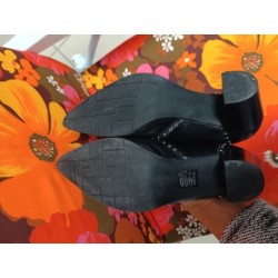 escarpins noirs talon carré cloutés taille 38 Mazélie