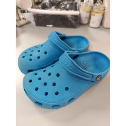 crocs bleues 