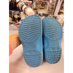 crocs bleues 