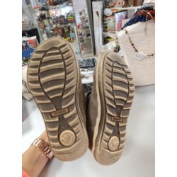 bottines gortex primigi pointure 31 beige