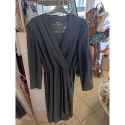 robe noire manches longues...