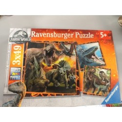 lot 3 puzzle 49 pièces...