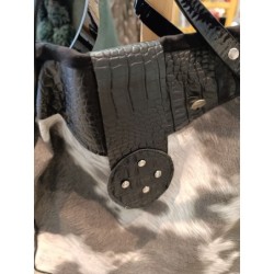 sac handmade effet vache et simili cuir noir