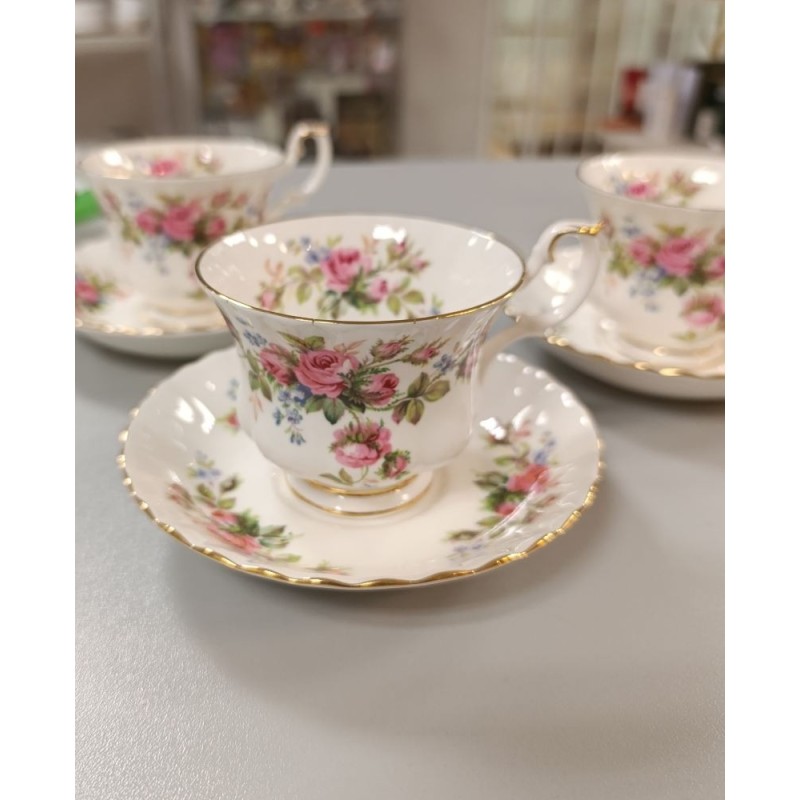 tasse + soucoupe royal Albert moss rose