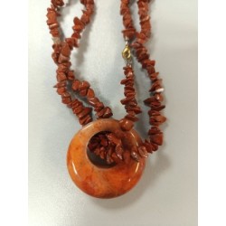collier en jaspe 