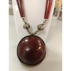 collier de style asiatique tibétain (cornaline?)