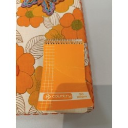 planche bloc note vintage fleurs oranges à accrocher