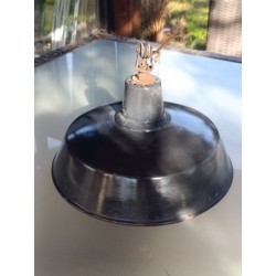 suspension industrielle noire 