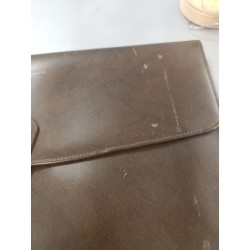 serviette en cuir vintage marron