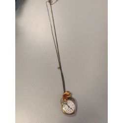 sautoir de créateur une tonkinoise à Paris